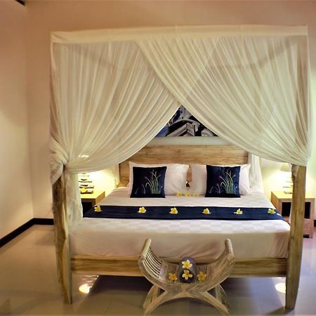 Finn'S Villa Santai Seminyak Exteriör bild